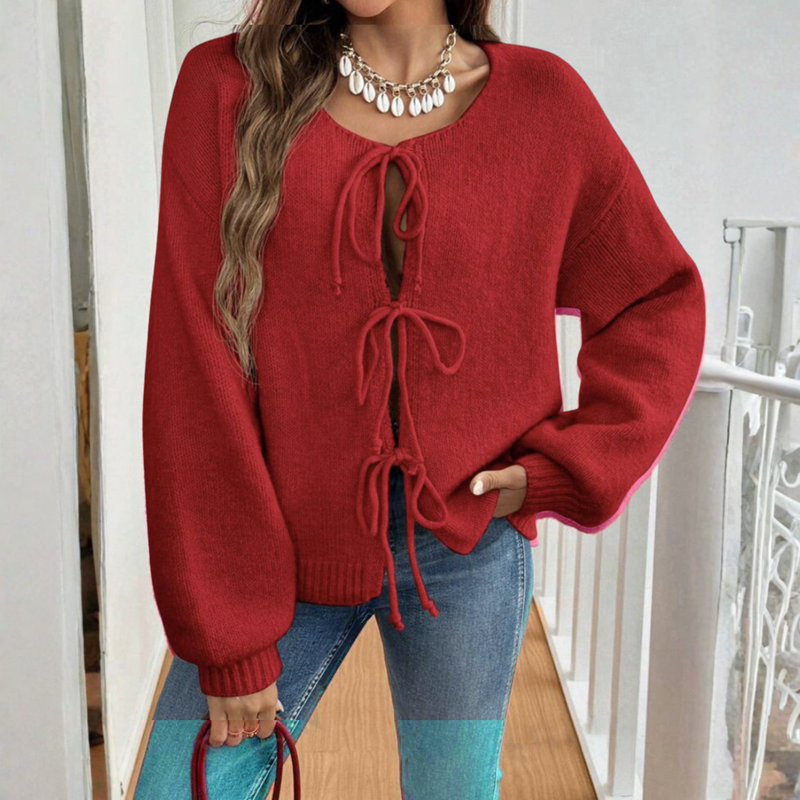 Lilly | Cardigan med bindebånd i Rød, forfra