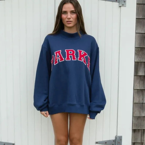 Sally | Sweatshirt i Marineblå-Rød, forfra
