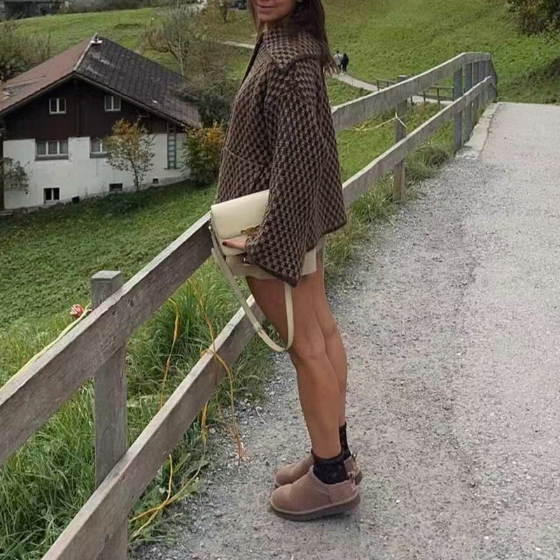 Birgitte | Cardigan i Karamel, forfra, billede 4