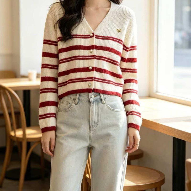 Kaja | Stribet cardigan i Rød, forfra