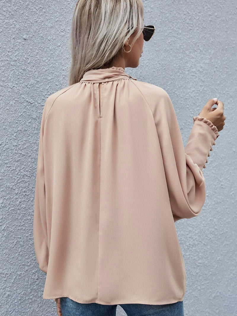 Tova | Bluse med sløjfe i Abrikos, bagfra