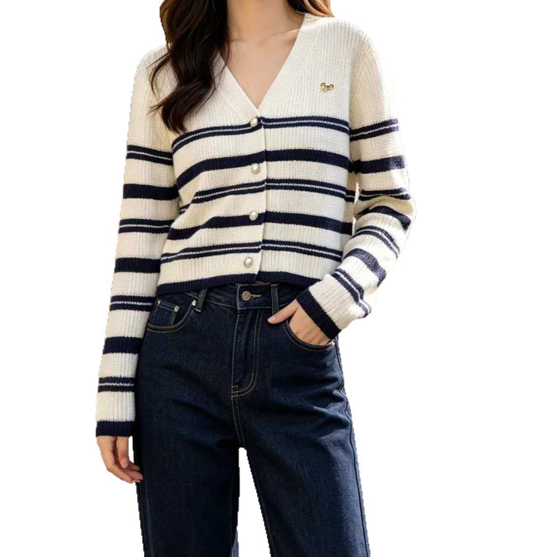Kaja | Stribet cardigan i Marineblå, forfra