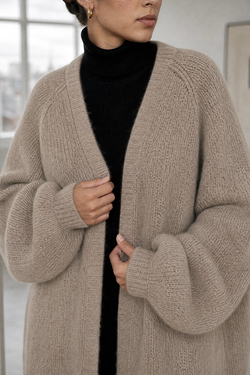 Alexis | Oversized Knit Cardigan in Khaki, fabric close-up