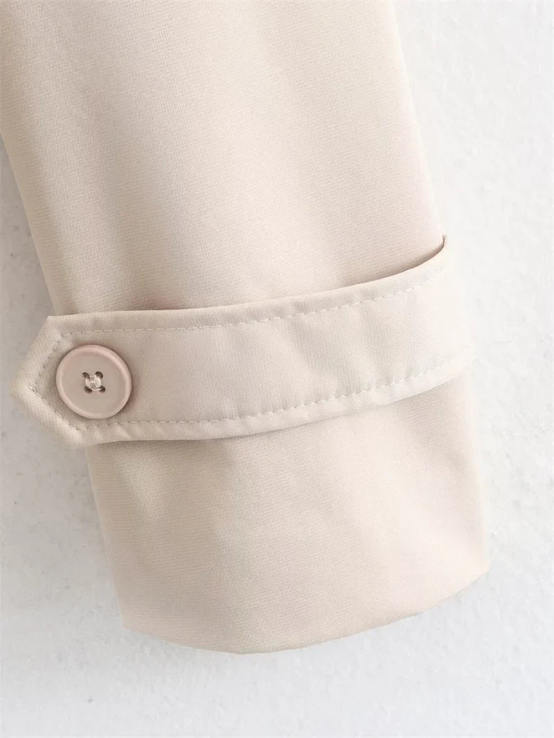 Oversized Short Trench Jacket for Women with Tie Belt and Wide Lapels in Beige, cuff detail