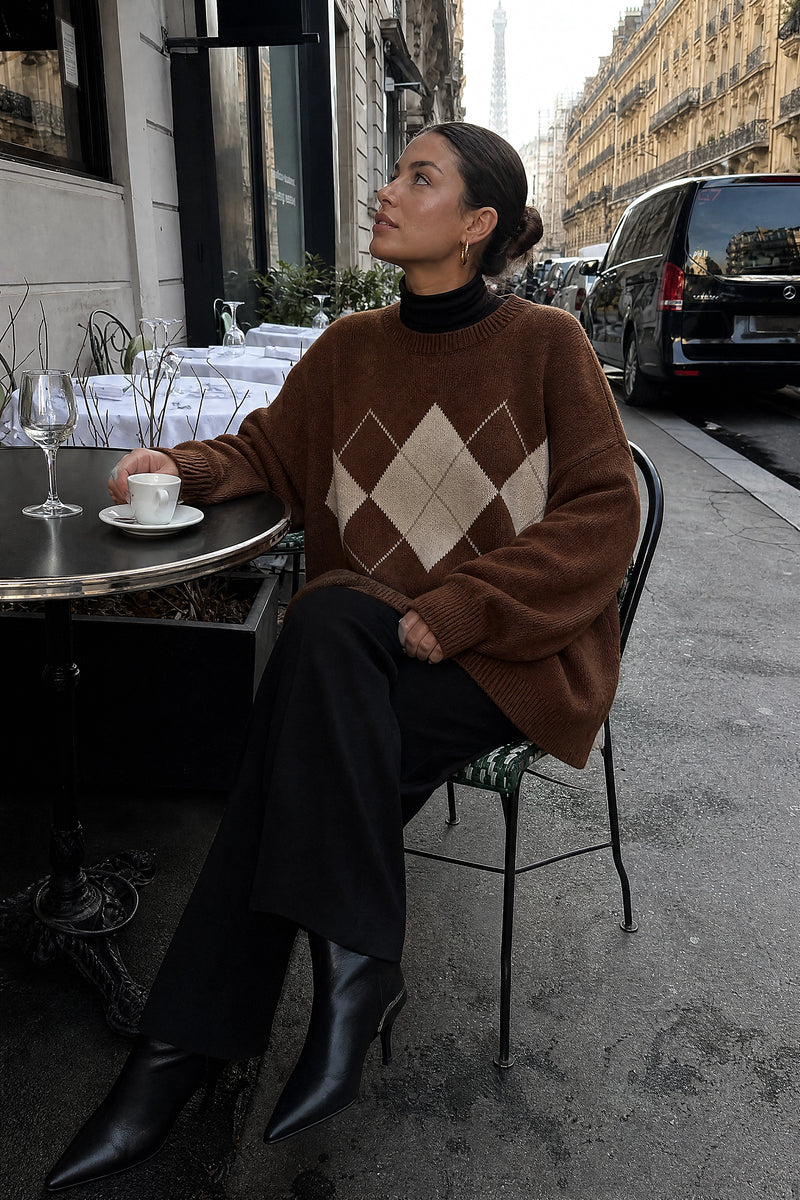 SOFAINE-V7-LIFE-Bethany | Argyle Knit Sweater in Brown, café scene