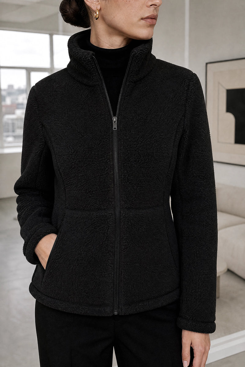 Billie | Zip Fleece Jacket in Black, fabric close-up