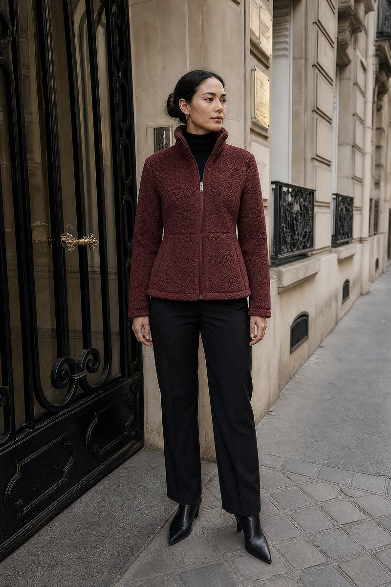 SOFAINE-V7-LIFE-Billie | Zip Fleece Jacket in Wine Red, street-style view