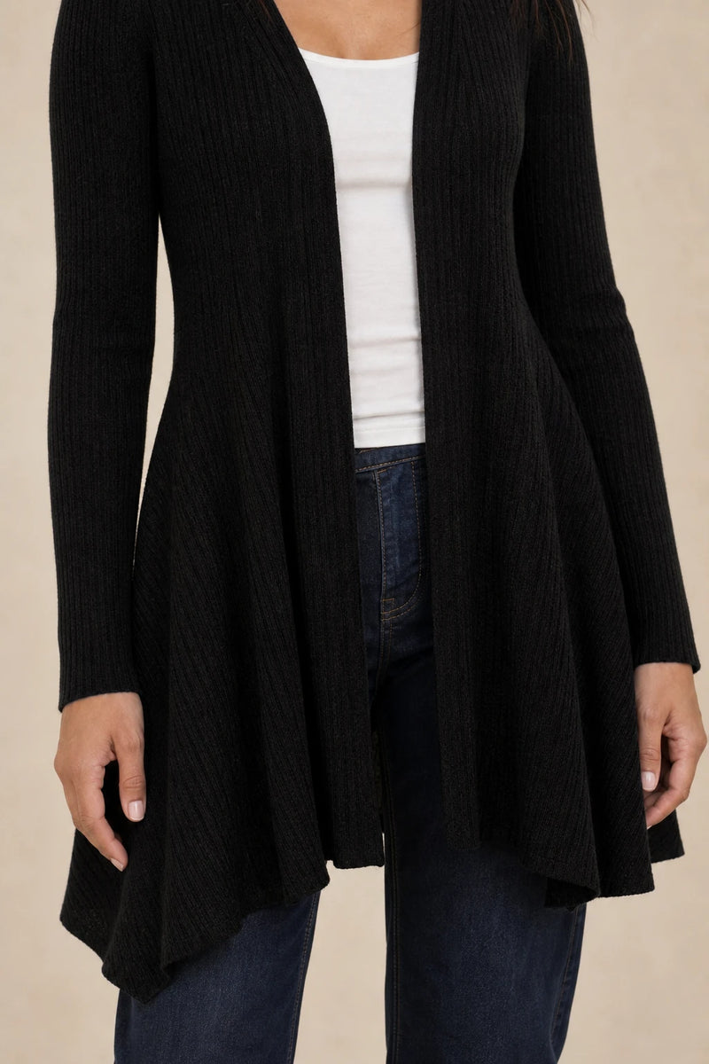 Peyton | V-Neck Cardigan in Black, fabric close-up