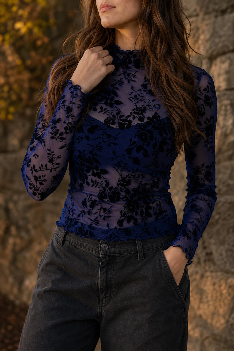 SOFAINE-V7-LIFE-Drew | Mesh Turtleneck Top in Blue, detail close-up