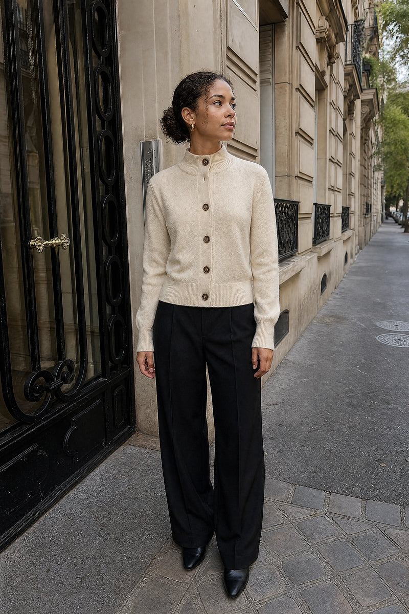 SOFAINE-V7-LIFE-Cindy | Button Knit Cardigan in Beige, street-style view