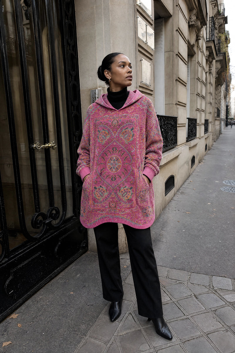 SOFAINE-V7-LIFE-Danielle | Ethnic Print Hoodie in Pink, street-style view