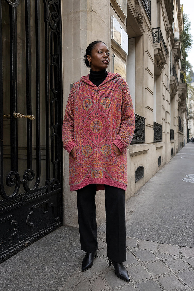 SOFAINE-V7-LIFE-Danielle | Ethnic Print Hoodie in Rose, street-style view
