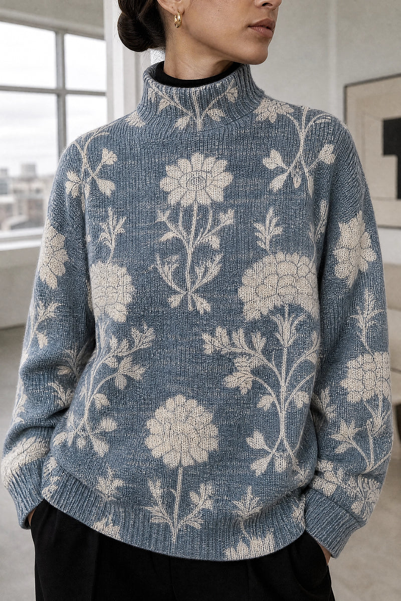 Deborah | Turtleneck Sweater in Light Blue, fabric close-up