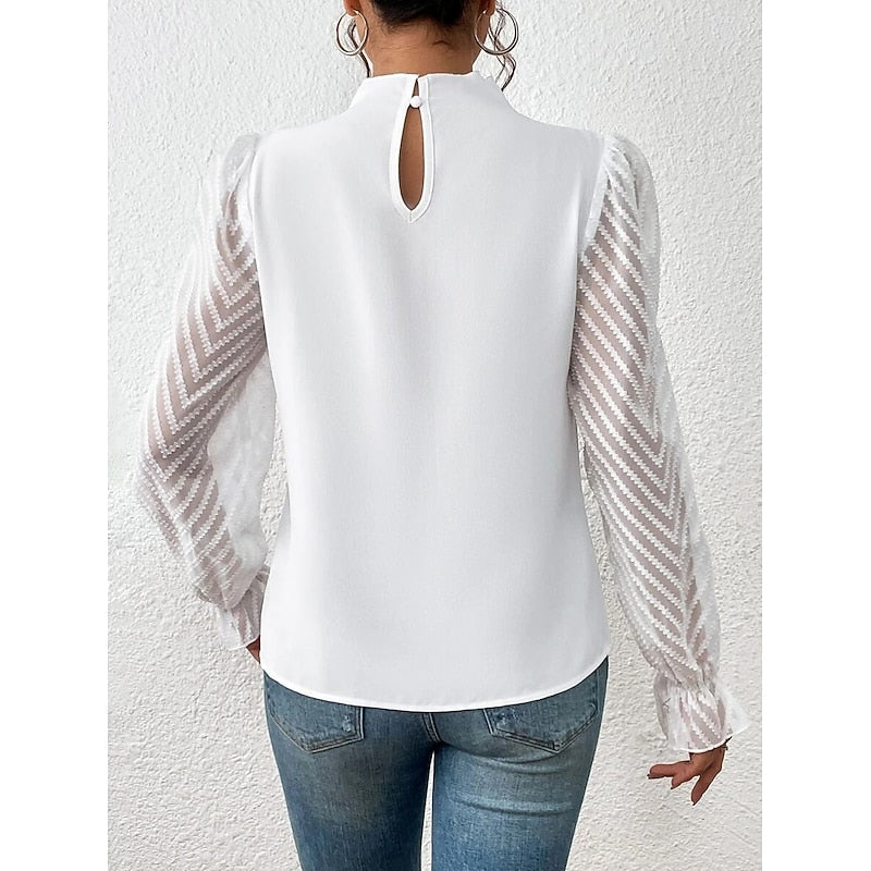 Ophelia | Bluse med høj hals, styling