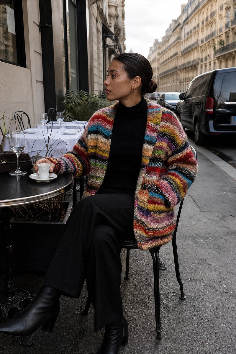 SOFAINE-V7-LIFE-Fatima | Rainbow Stripe Cardigan in Red, café scene