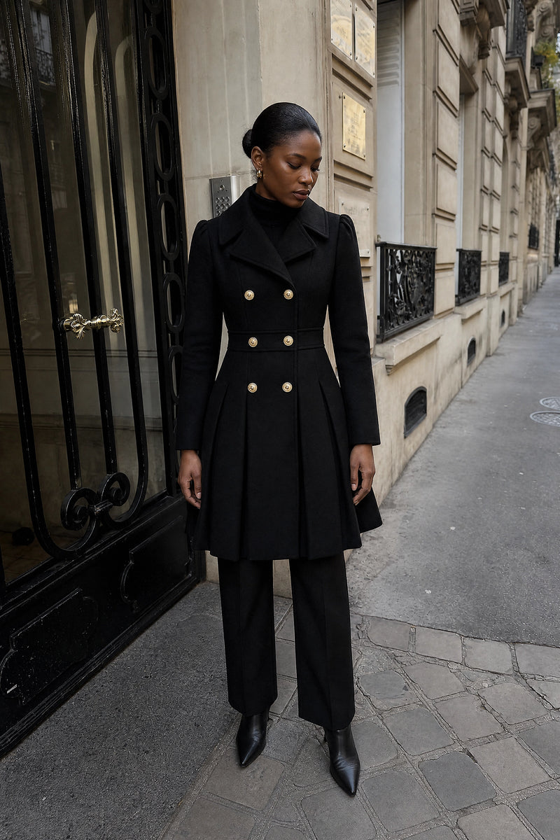 SOFAINE-V7-LIFE-Flora | Double Button Coat in Black, street-style view