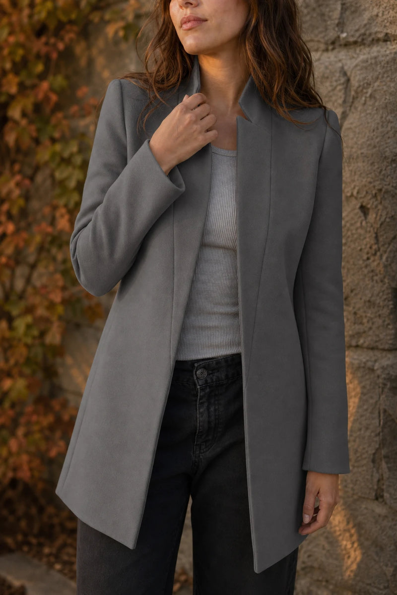 SOFAINE-V7-LIFE-Cordelia | Wool-Feel Overcoat in Grey, detail close-up