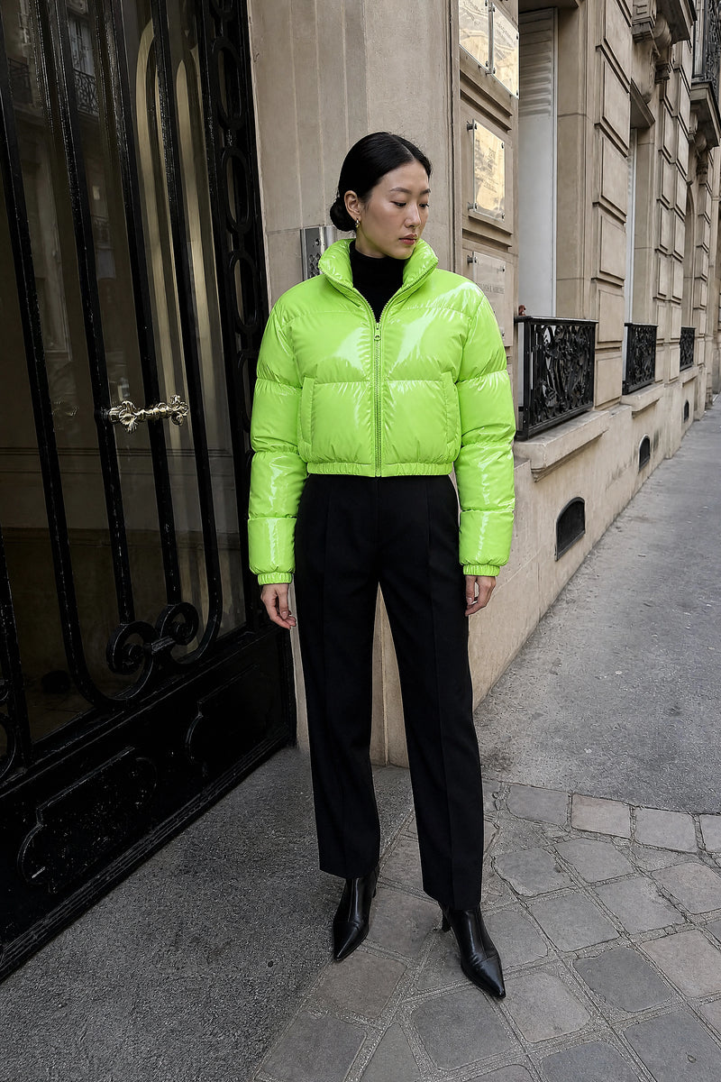 SOFAINE-V7-LIFE-Gwendolyn | Puffer Coat in Army Green, street style