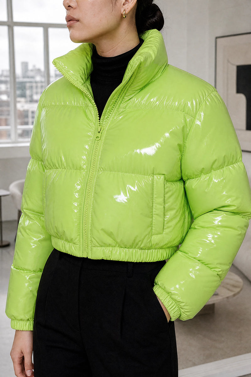 Gwendolyn | Puffer Coat in Army Green, studio closeup