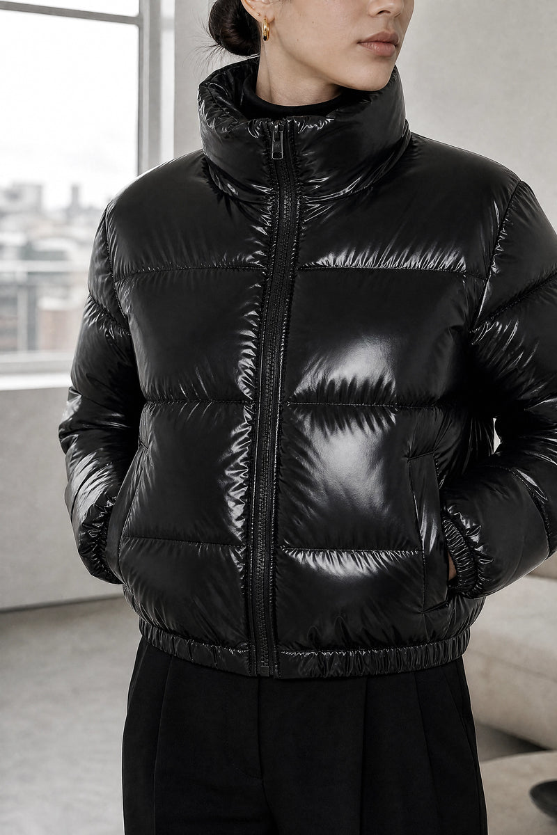 Gwendolyn | Puffer Coat in Black, studio closeup