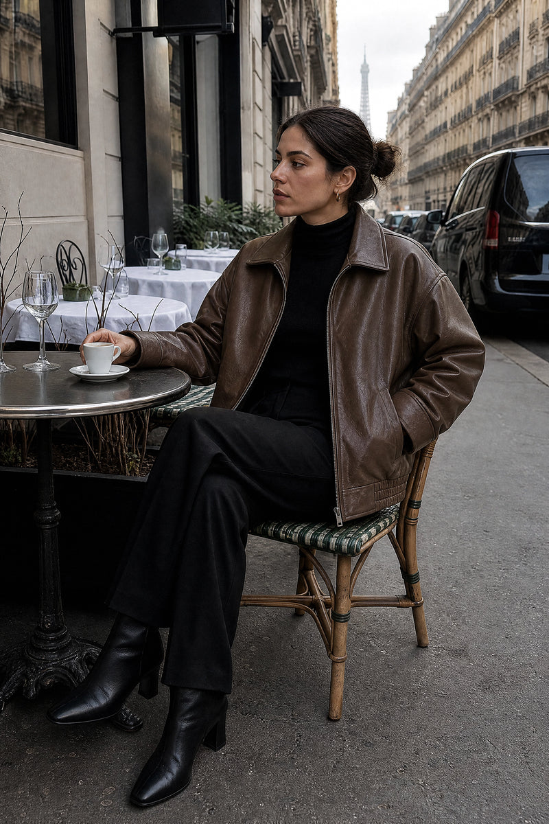SOFAINE-V7-LIFE-Harriet | Faux Leather Jacket in Brown, café scene