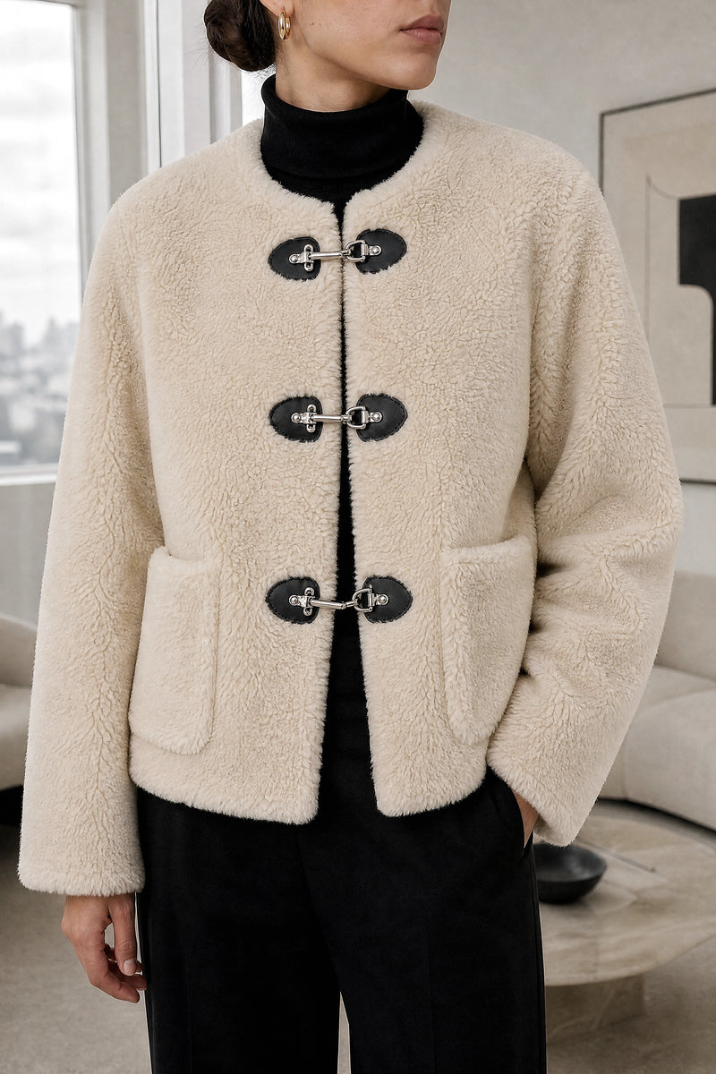 Hattie | Fleece Jacket in Beige, fabric close-up