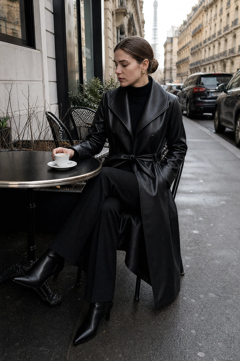SOFAINE-V7-LIFE-Jamie | Leather Trench Coat in Black, café scene