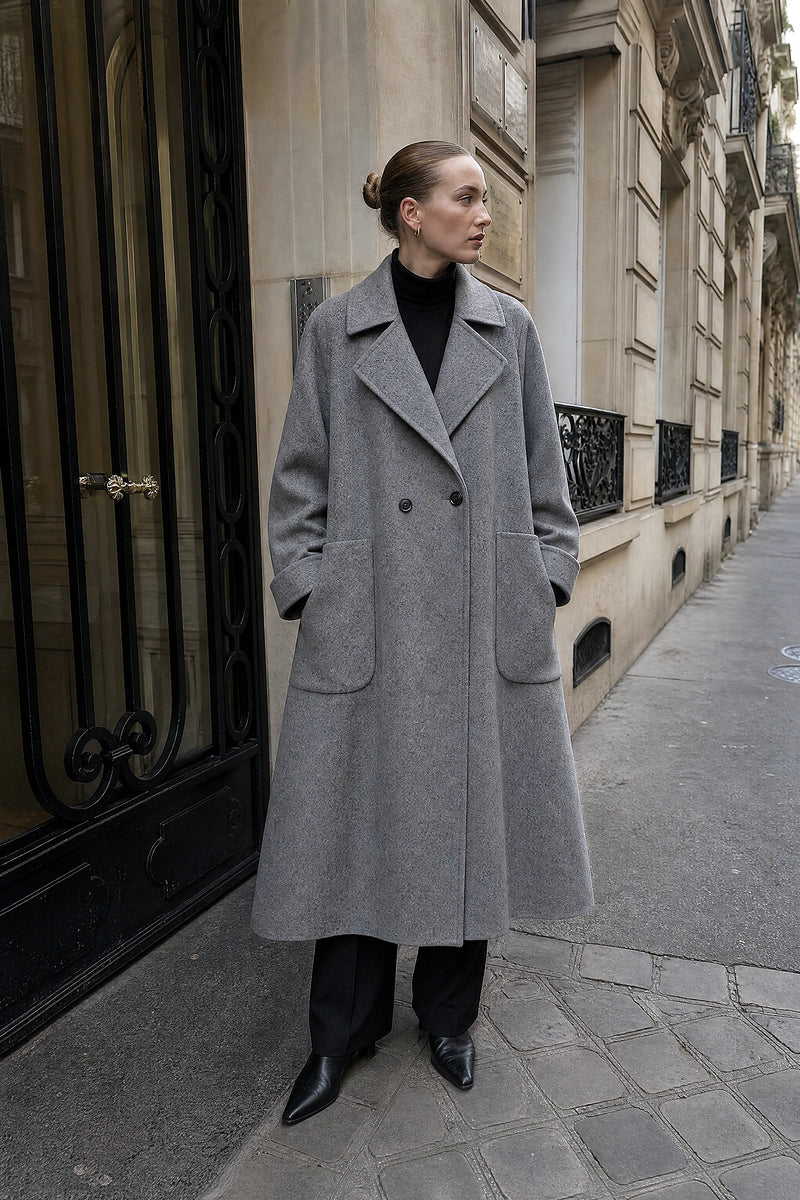 SOFAINE-V7-LIFE-Julie | Wool-Feel Coat in Gray, street-style view