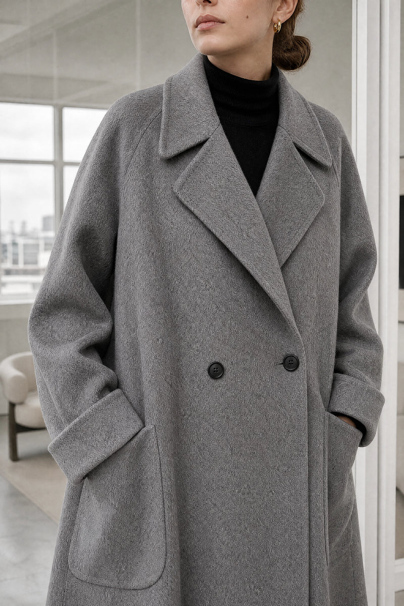 Julie | Wool-Feel Coat in Gray, fabric close-up