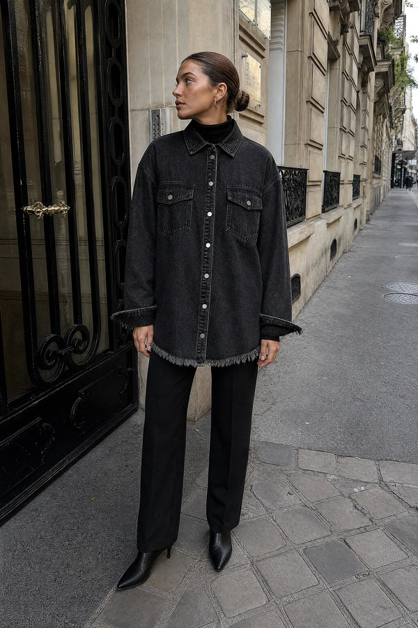 SOFAINE-V7-LIFE-Katherine | Denim-Style Jacket in Black, street-style view