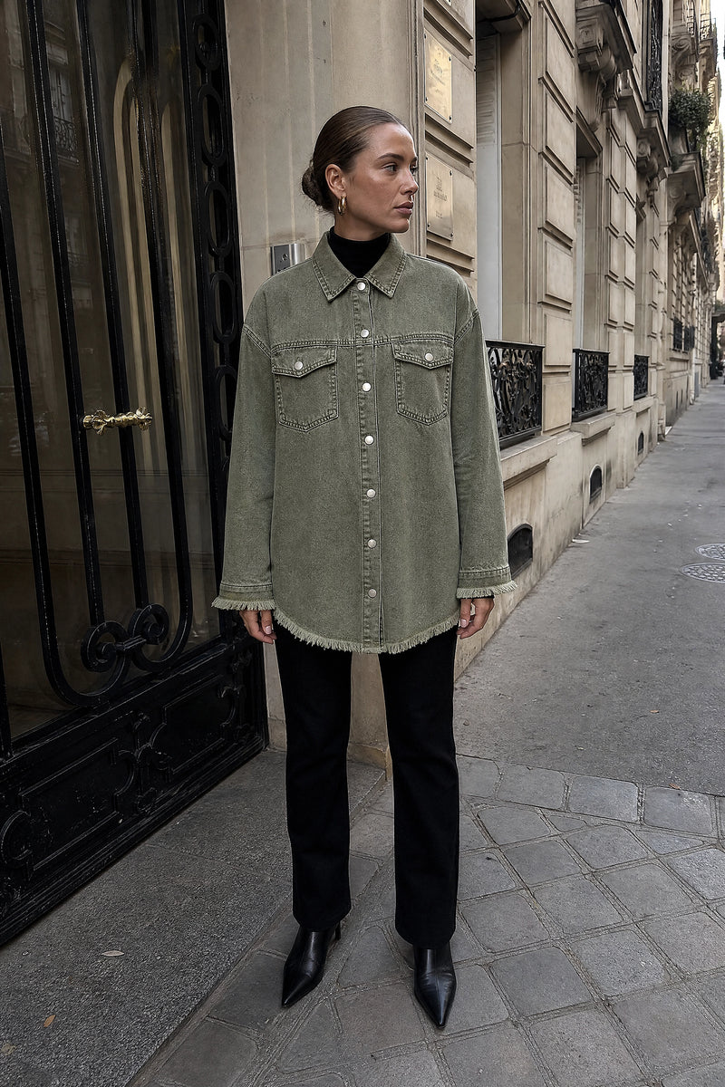 SOFAINE-V7-LIFE-Katherine | Denim-Style Jacket in Olive Green, street-style view