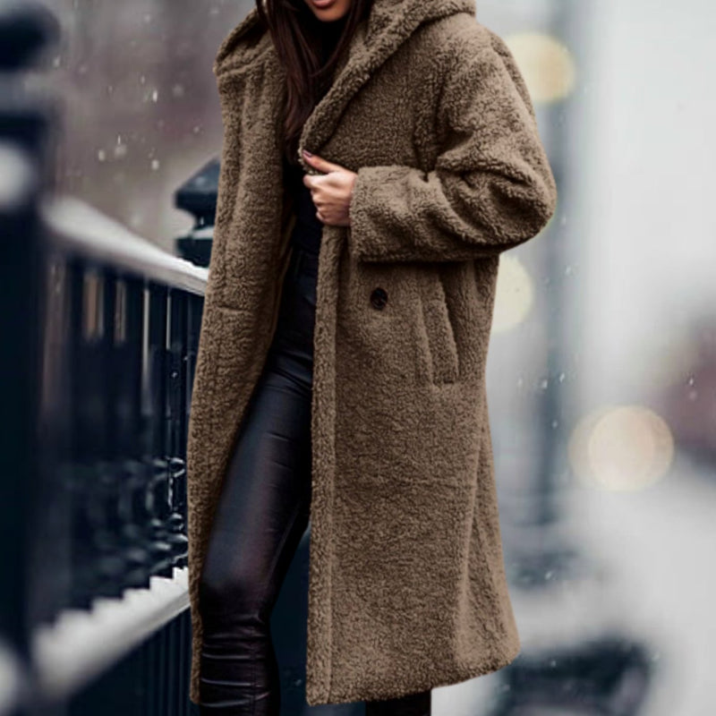 Maia | Frakke i Khaki, forfra