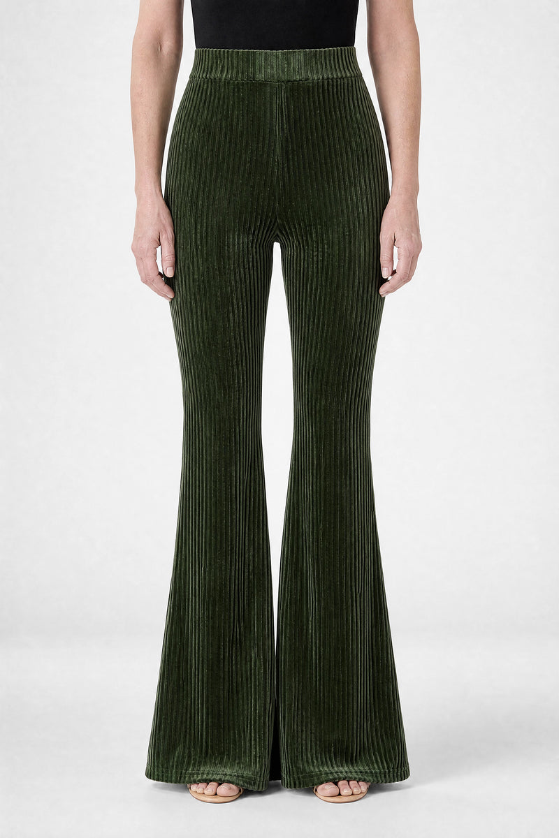 Sofaine Lenora women's leggings in Green, front view studio shot