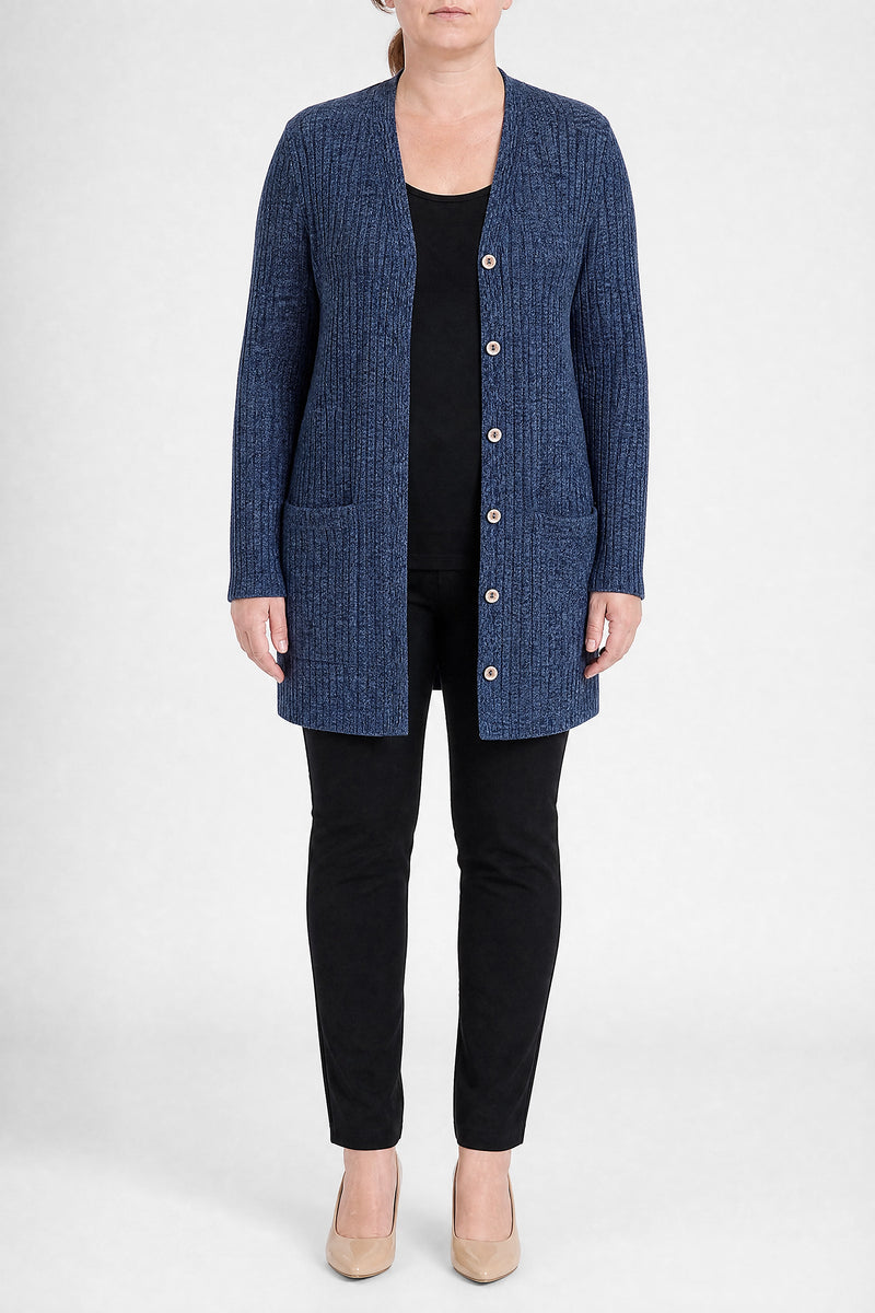 Livia | Lang Cardigan med Knapper i Blå, forfra