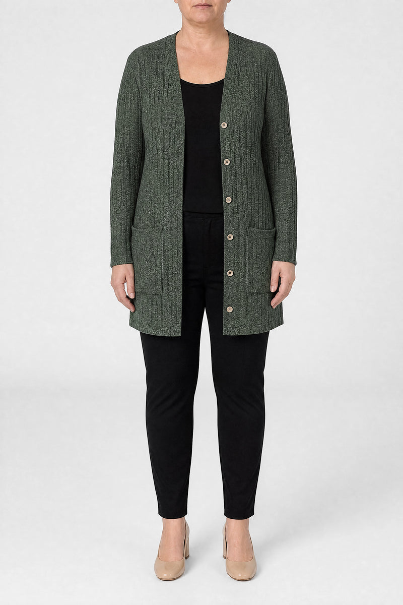 Livia | Lang Cardigan med Knapper i Grøn, forfra