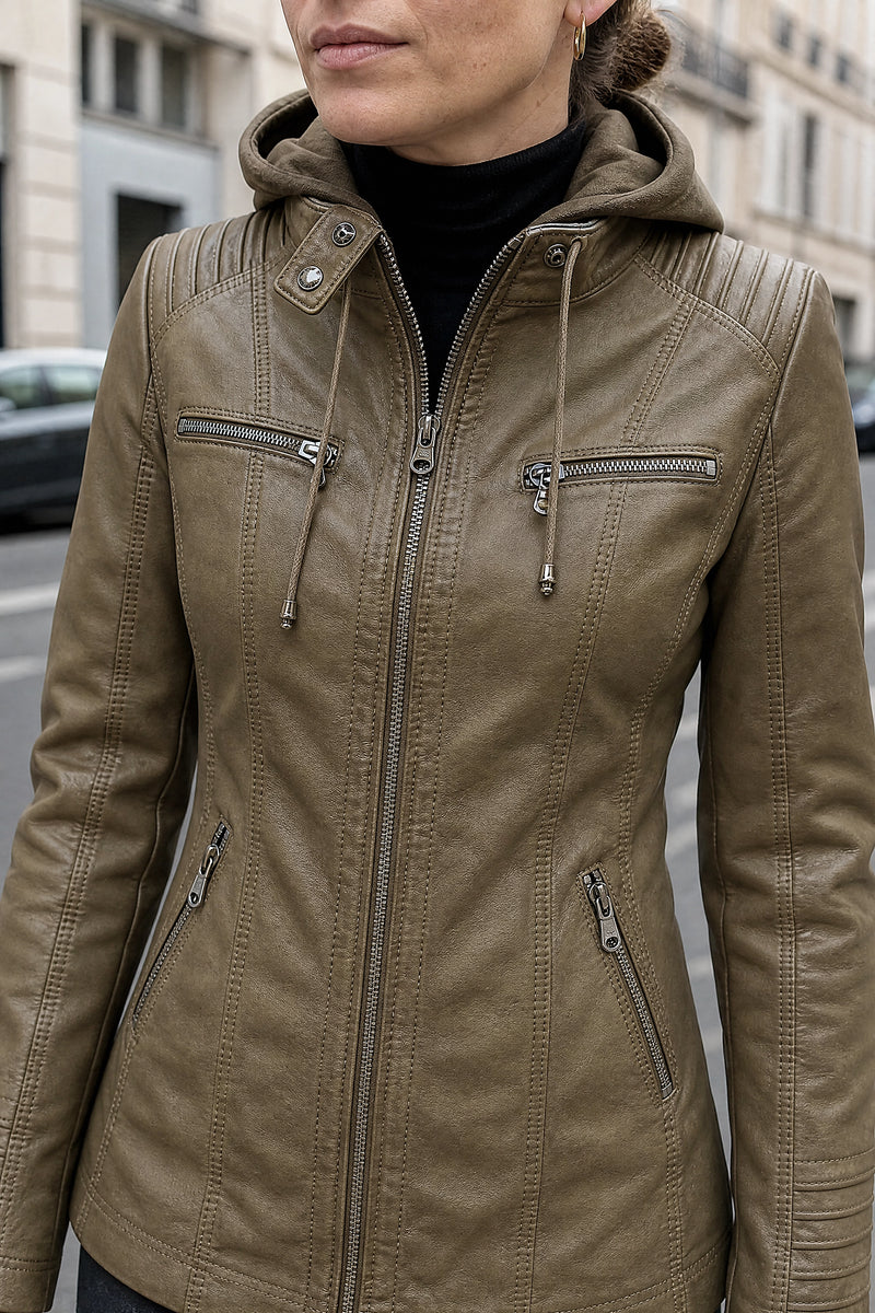 SOFAINE-V7-LIFE-Lorelai | Zip Jacket in Khaki, detail close-up