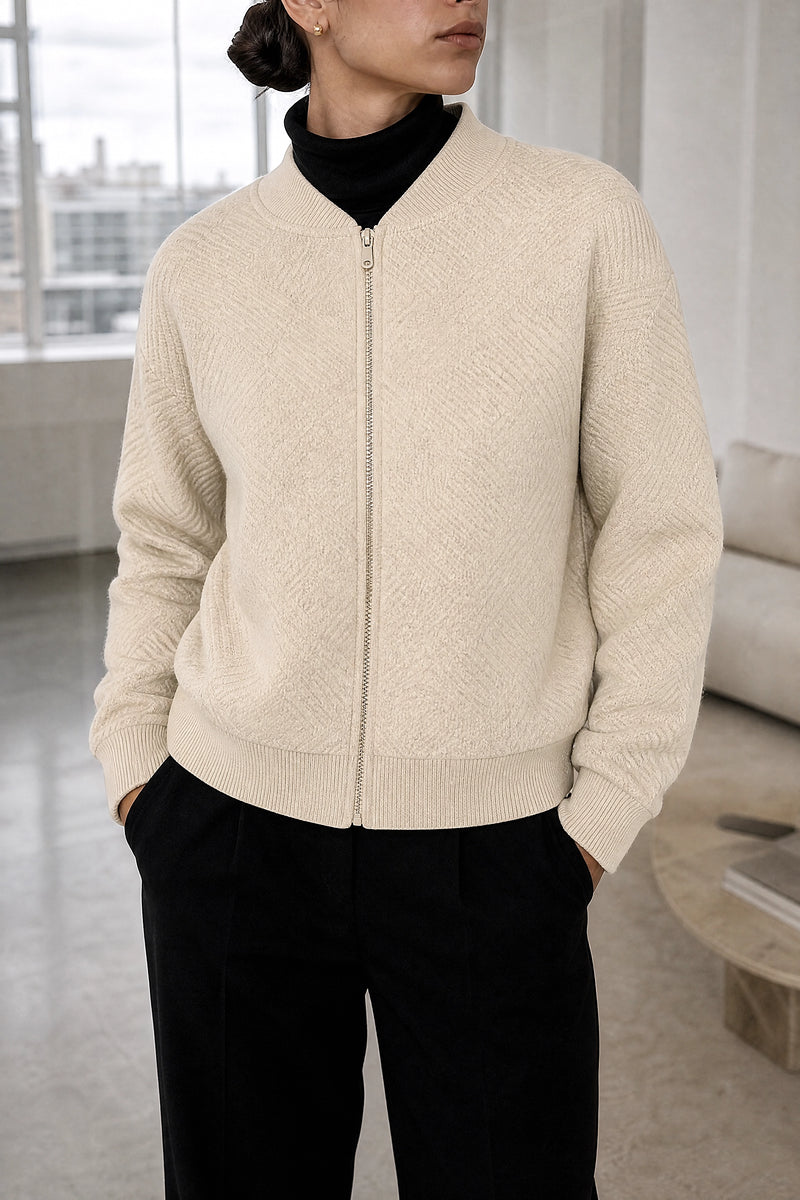 Luisa | Zip Jacket in Beige, fabric close-up