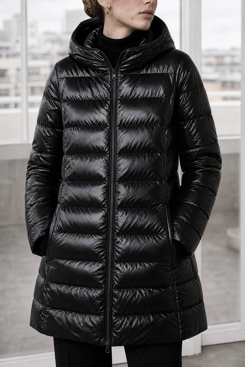 Monroe | Hooded Puffer Jacket in Black, fabric close-up