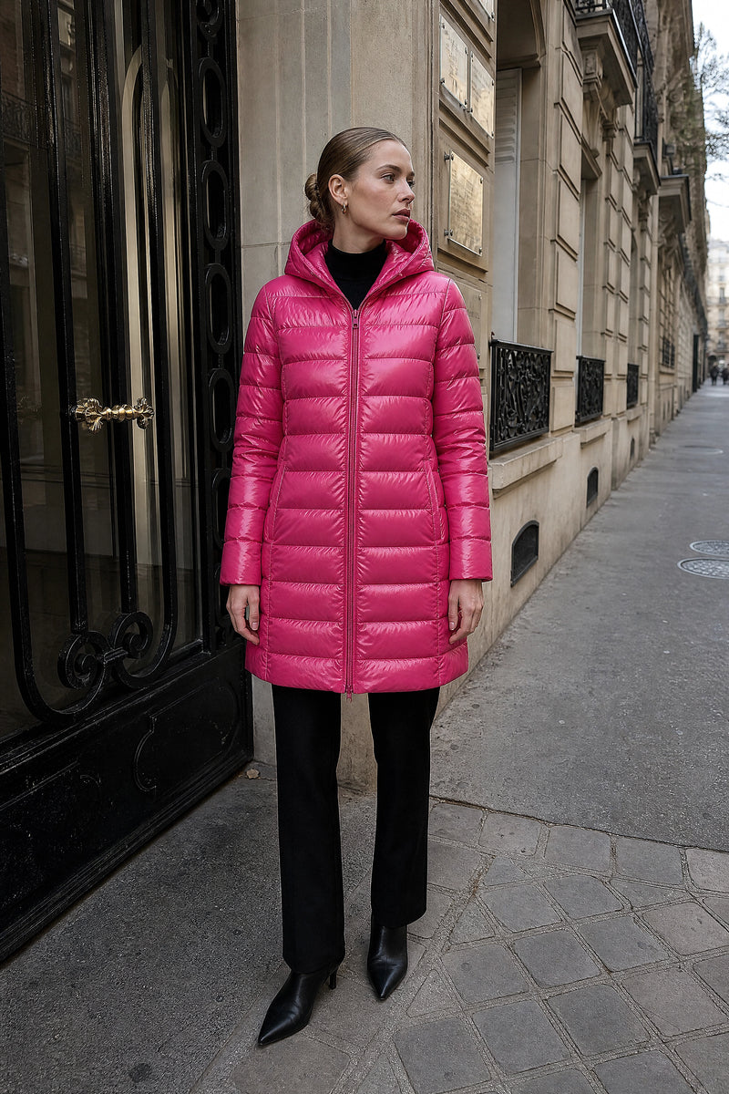 SOFAINE-V7-LIFE-Monroe | Hooded Puffer Jacket in Fuchsia, street-style view