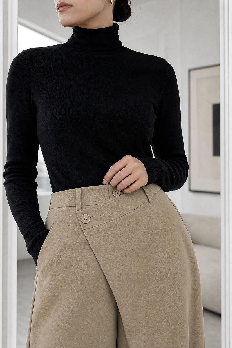Naomi | Layered Wide-Leg Pants in Khaki, fabric close-up