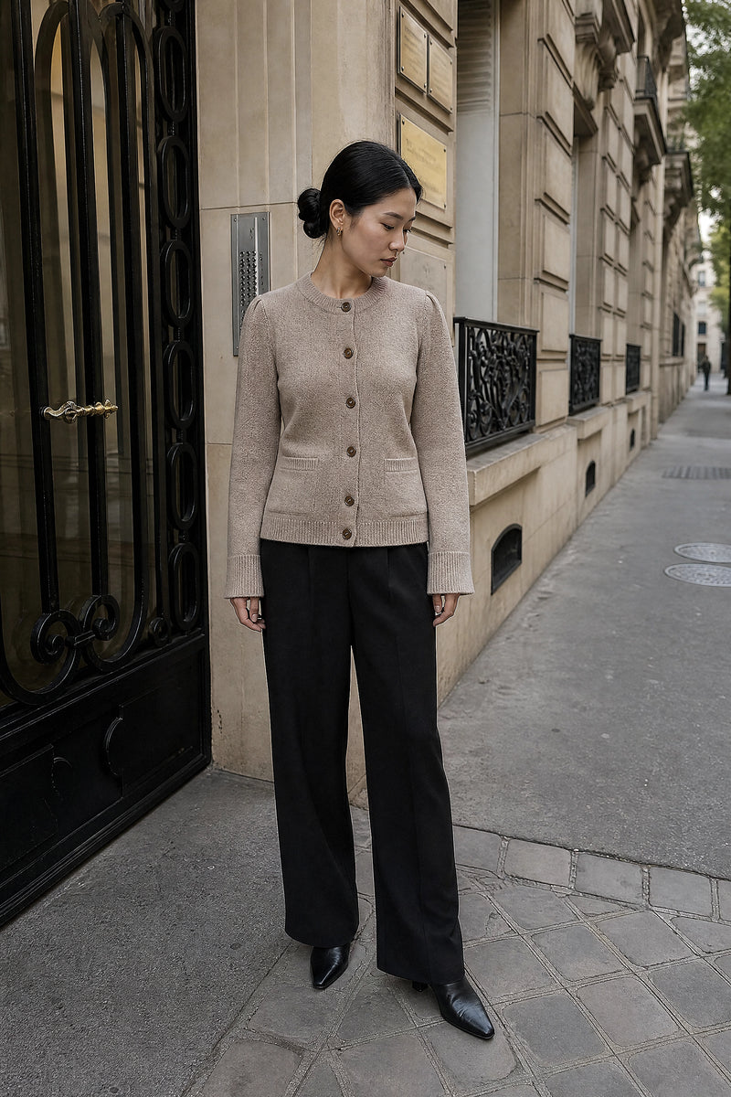SOFAINE-V7-LIFE-Nicole | Classic Knit Cardigan in Taupe, street-style view