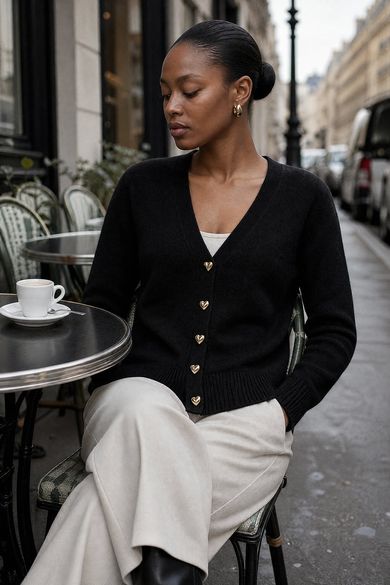 SOFAINE-V7-LIFE-Perla | V-Neck Button Cardigan in Black, café scene