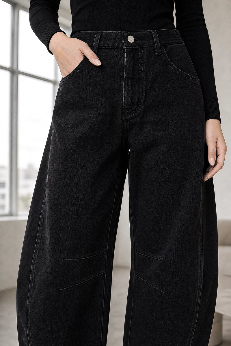Persephone | Wide-Leg Trousers in Black, fabric close-up