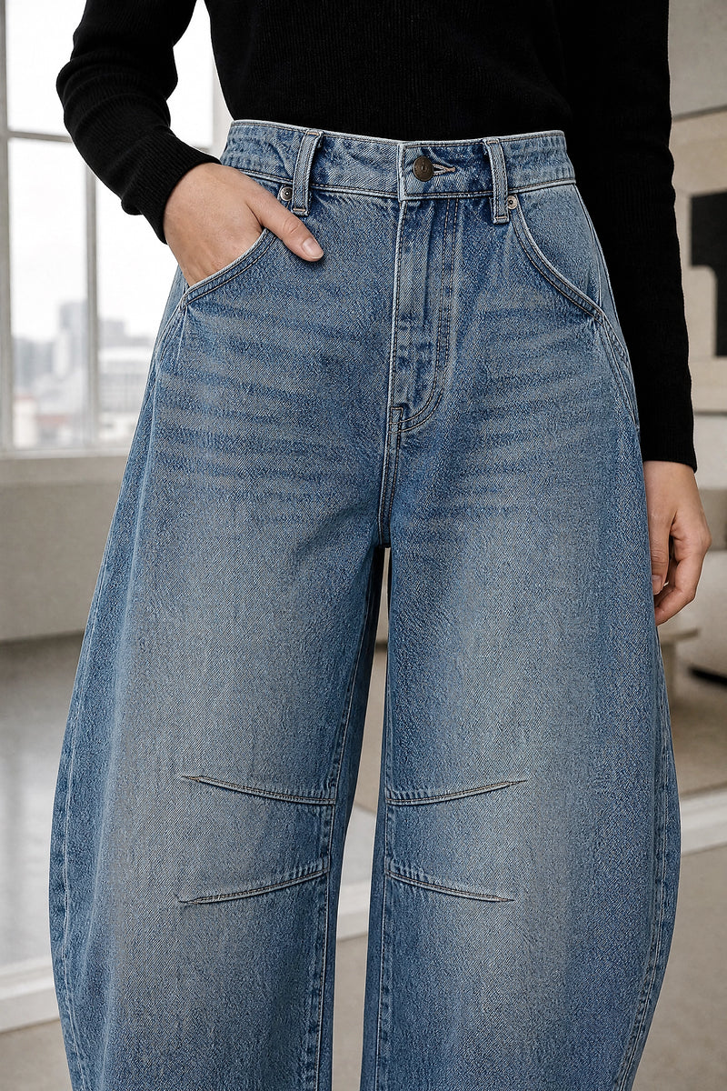 Persephone | Wide-Leg Trousers in Blue, fabric close-up