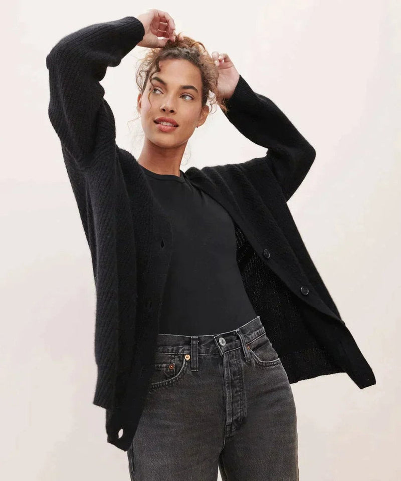 Astrid | Cardigan i kashmir-look, nærbillede