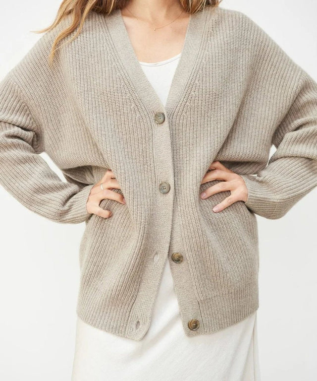 Astrid | Cardigan i kashmir-look i Beige, nærbillede