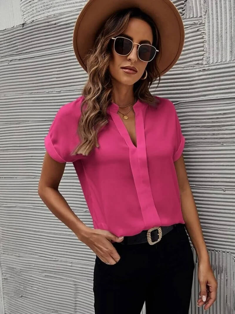 Astrid | Bluse med V-hals i Lys Rosa, forfra