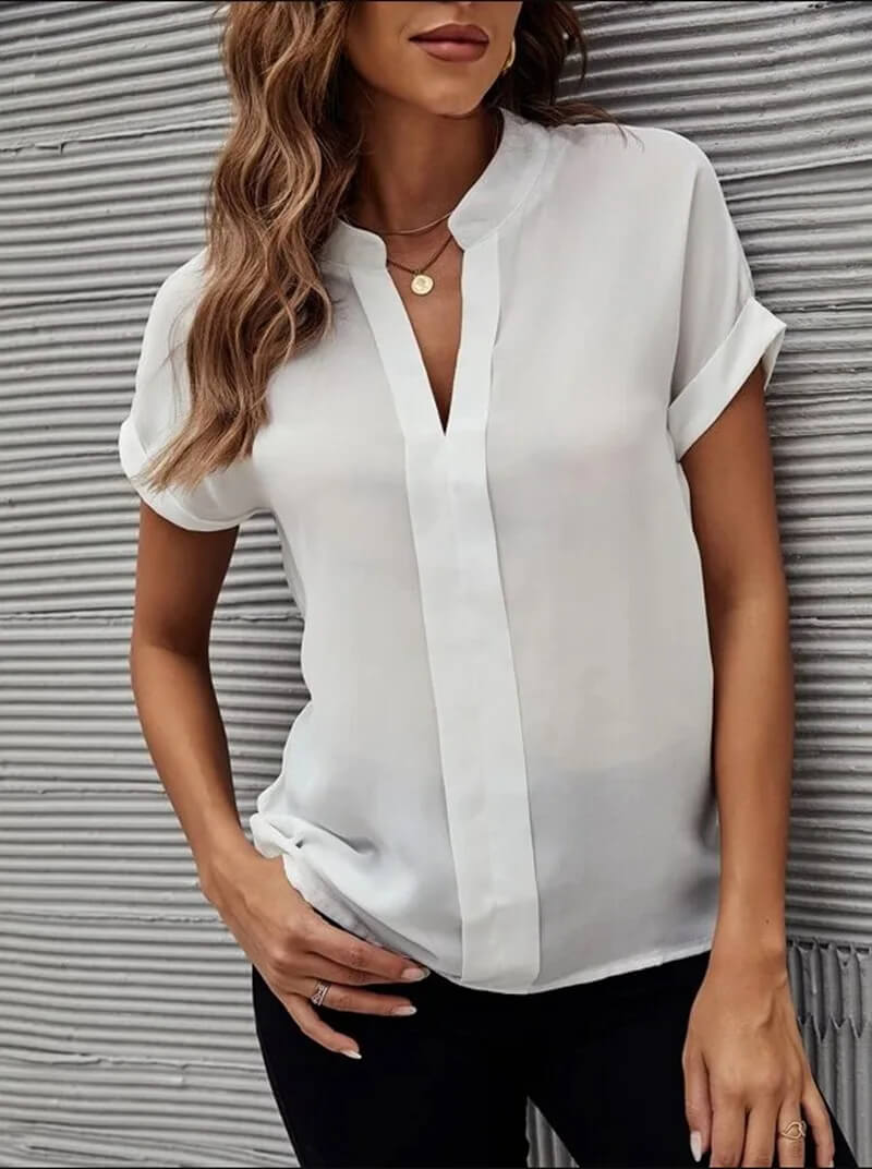 Astrid | Bluse med V-hals i Hvid, nærbillede