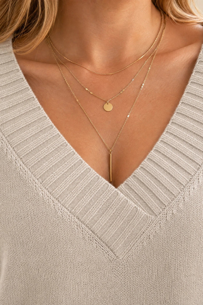 Avery | Cashmere-Feel V-Neck Sweater in Beige, fabric close-up
