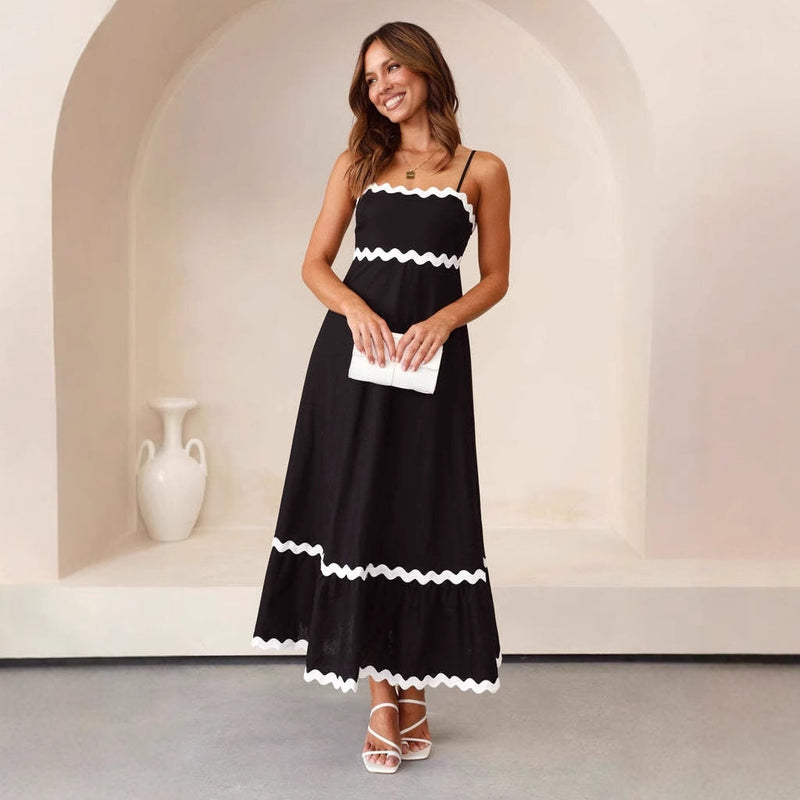 Beatrice | A-line Maxikjole med Kontrastkant, styling